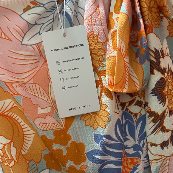 AMAZON • DRESS 🌸 - Picture 5 of 5